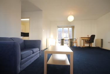 2 bed flat, Brady and Martin Court, City Centre, Newcastle, NE18SG - Image 1